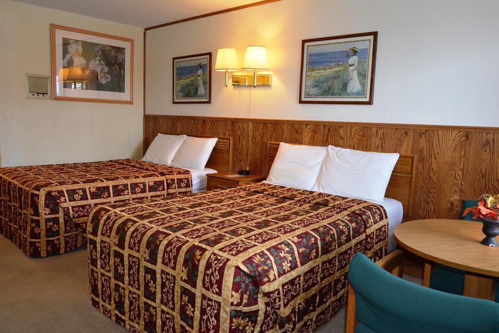 Viking Motel Lindsborg Номер фото