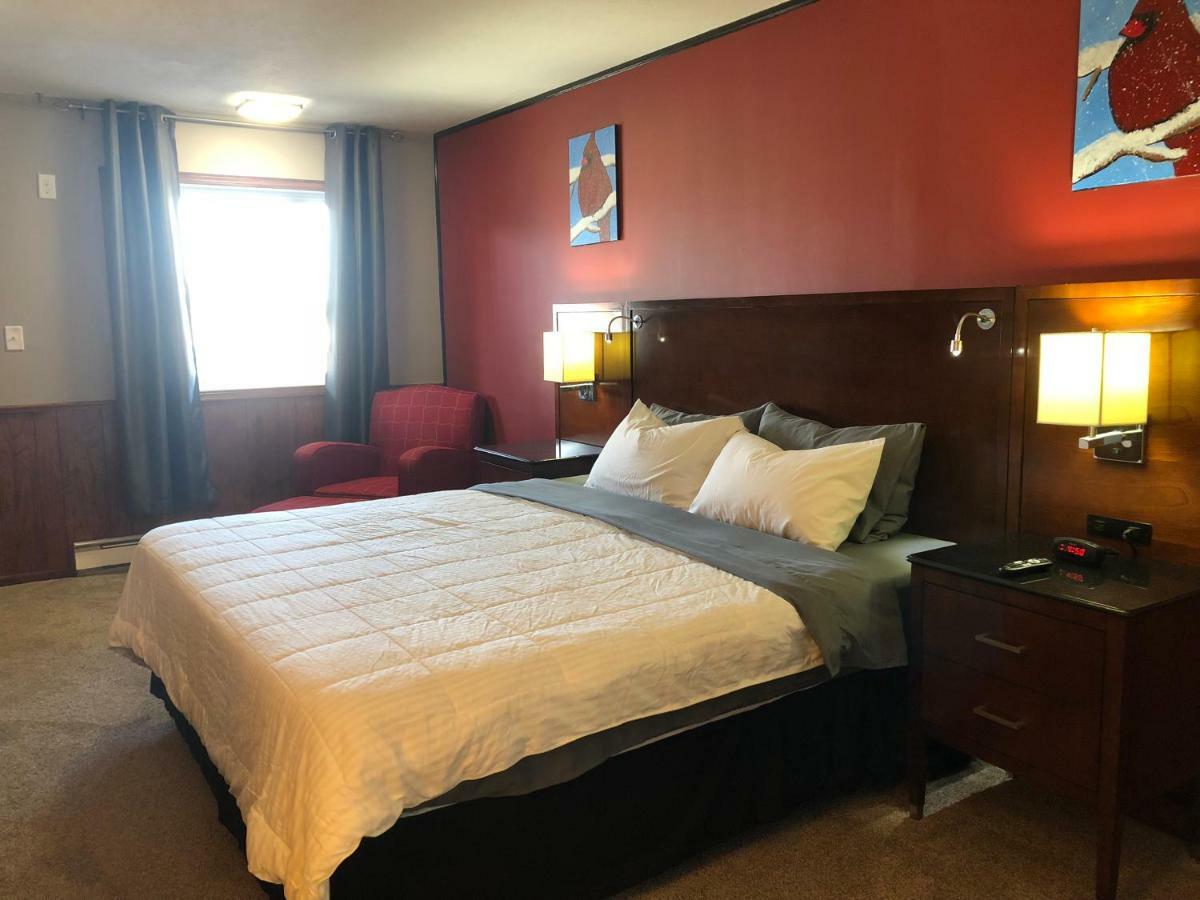 Viking Motel Lindsborg Екстер'єр фото